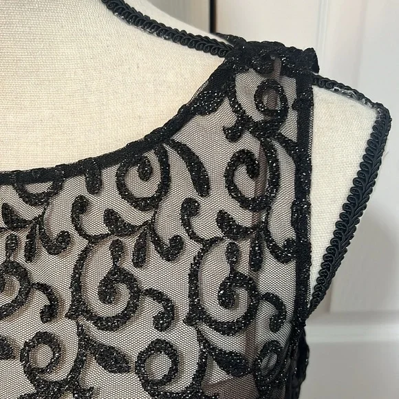 Ignite Evenings, Carolyn Black beaded peplum floor length formal gown women’s 6 - Picture 4 of 10